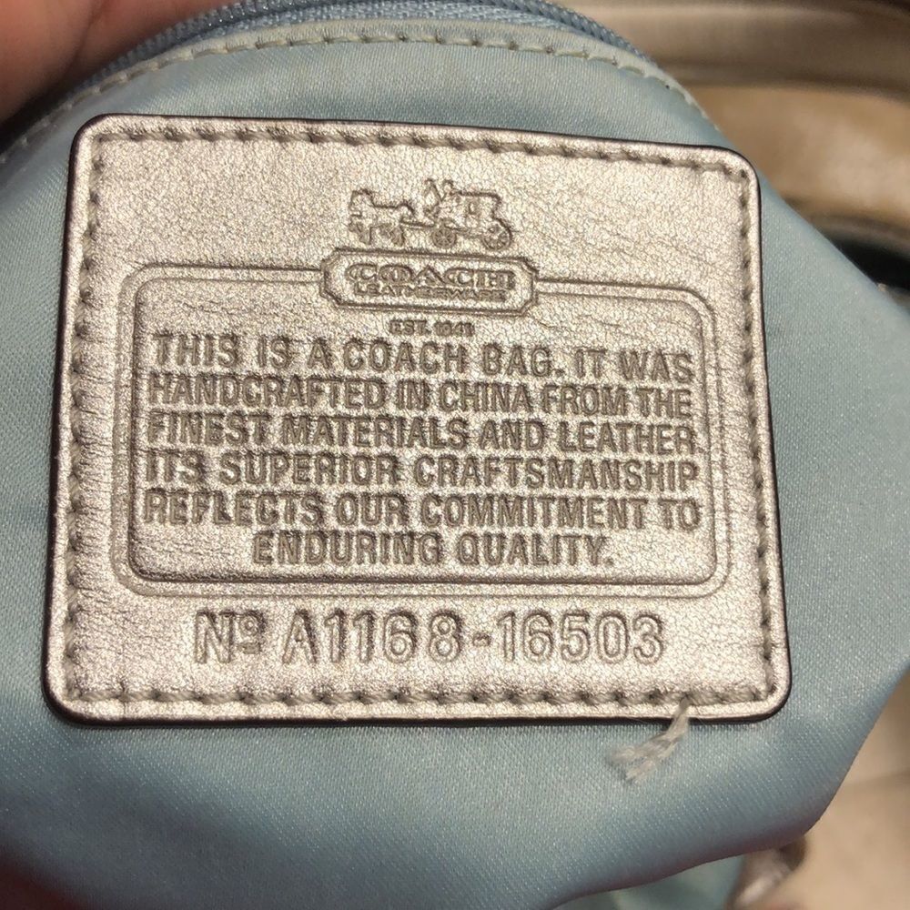 COACH gold leather hobo purse - Picture 14 of 16